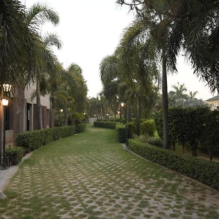 Kamal Resorts - The Luxury Of Being Yourself ลูดิฮานา ภายนอก รูปภาพ
